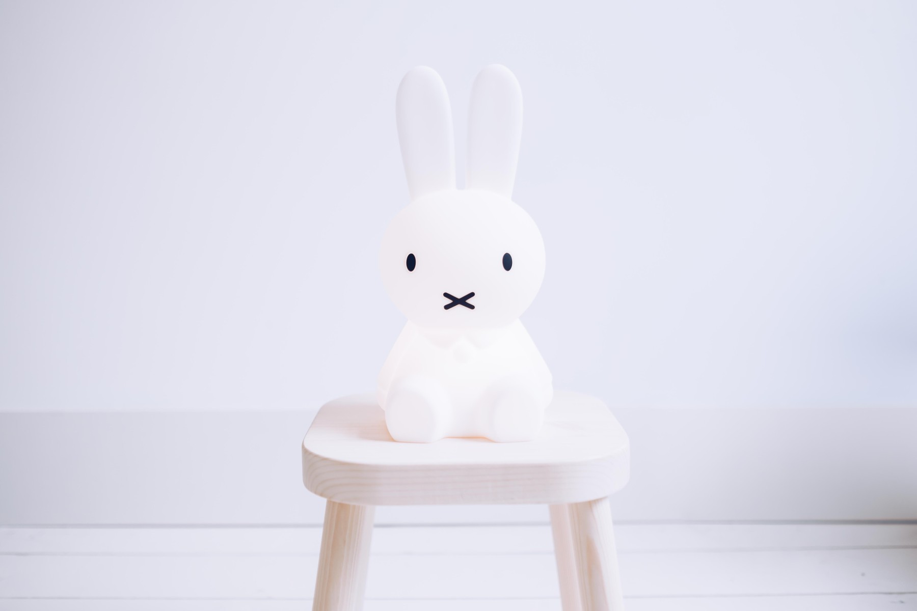 Miękka lampka z regulacją światła Miffy2