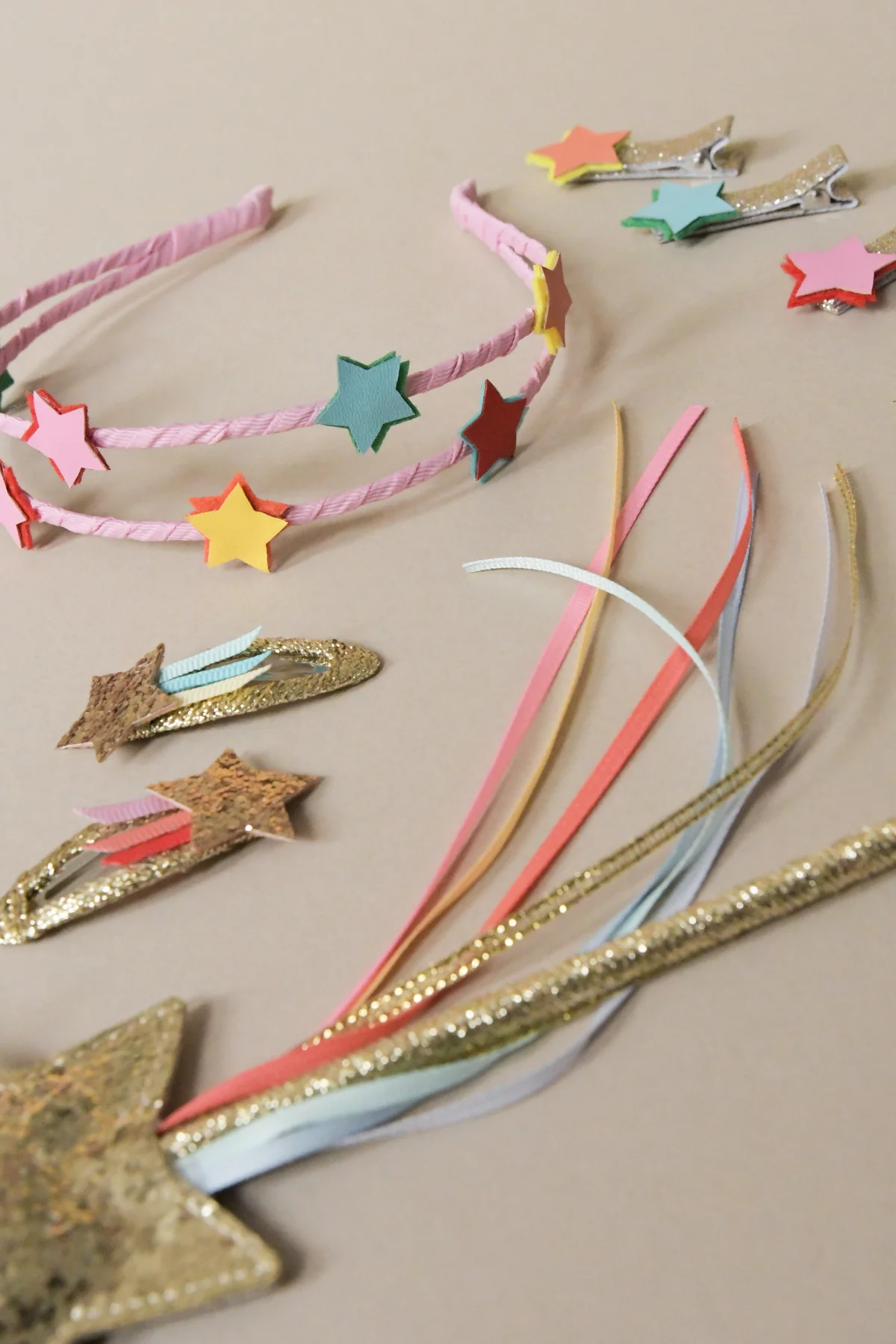 Zestaw spinek do włosów Colour Pop Shooting Star2