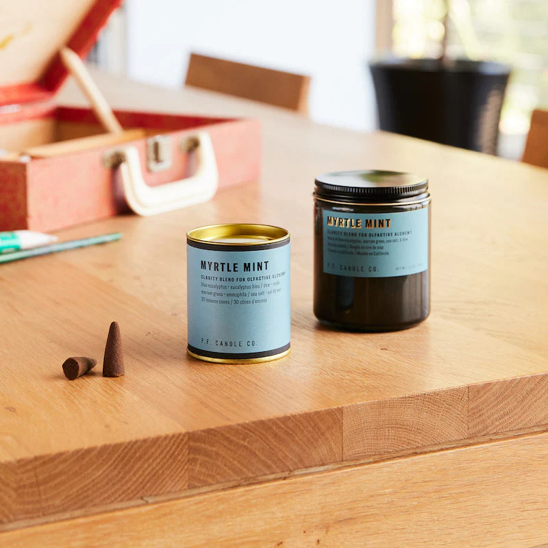 Kadzidełka stożkowe Myrtle Mint P. F. Candle. 4