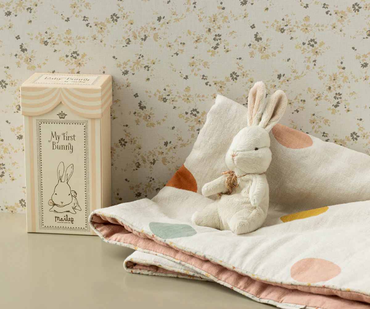 Przytulanka My first bunny White biały króliczek Przytulanka My first bunny White biały króliczek