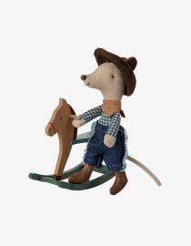 Myszka Kowboj na Koniku Bujanym – Mały Brat – Maileg Myszka Kowboj na Koniku Bujanym – Mały Brat – Maileg Hello Berry nowa kolekcja maileg