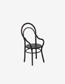 Krzesło z Podłokietnikami – Chair with Armrest