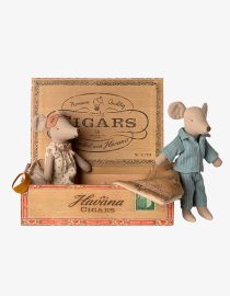 Zestaw myszek Mama i Tata w pudełku po cygarach MAILEG HELLO BERRY