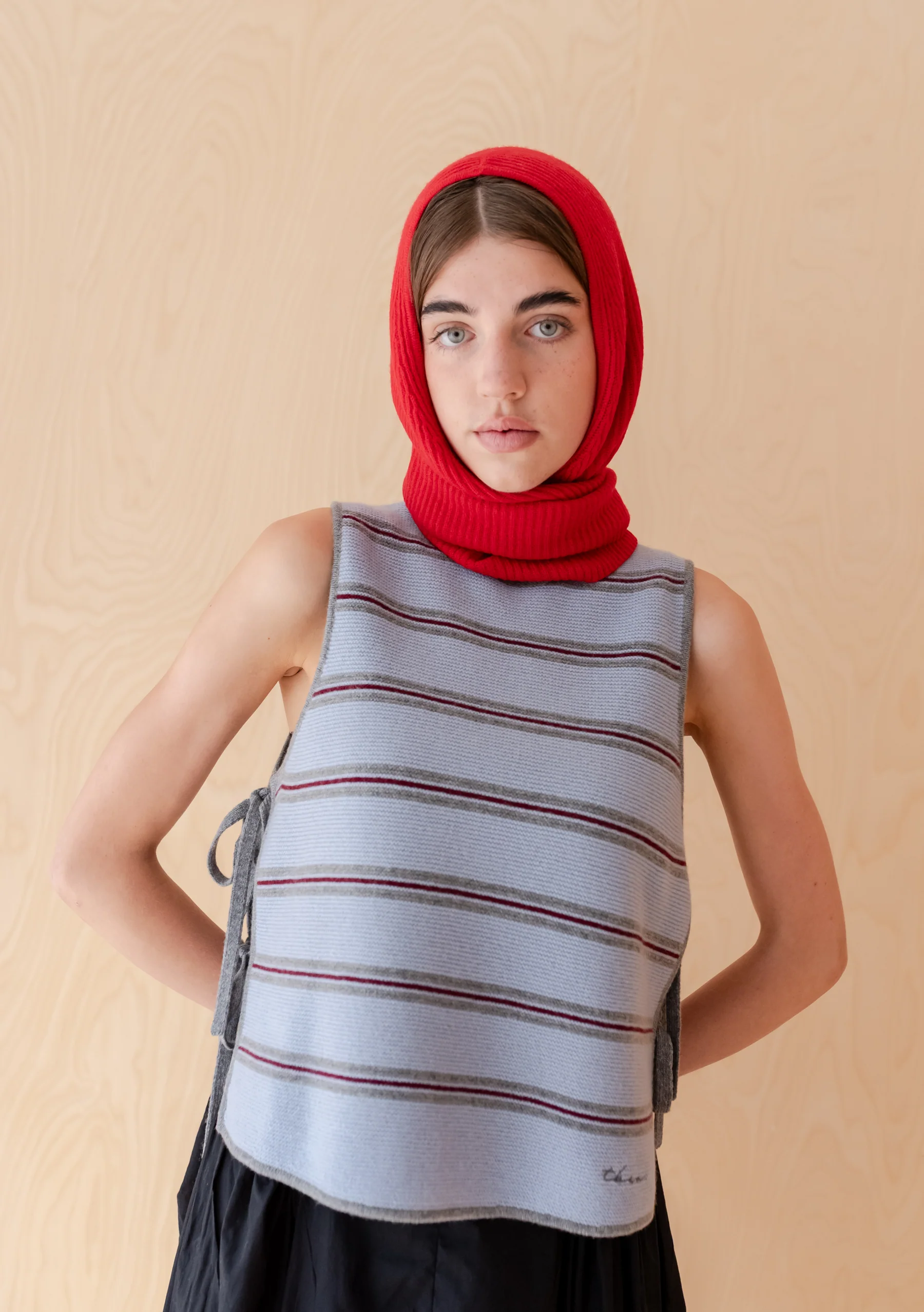 HOAPLRDA-MerinoHood_Red-244 HOAPLRDA-MerinoHood_Red-2