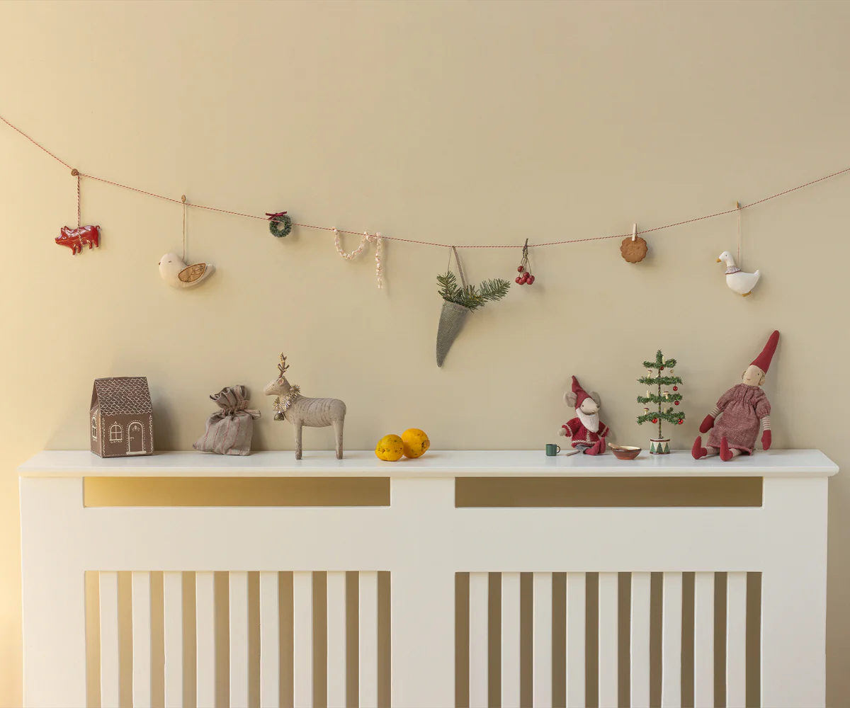 Wooden reindeer, Small – Nature