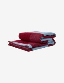 Koc z wełny merino Embrace | Light Blue Bordeaux