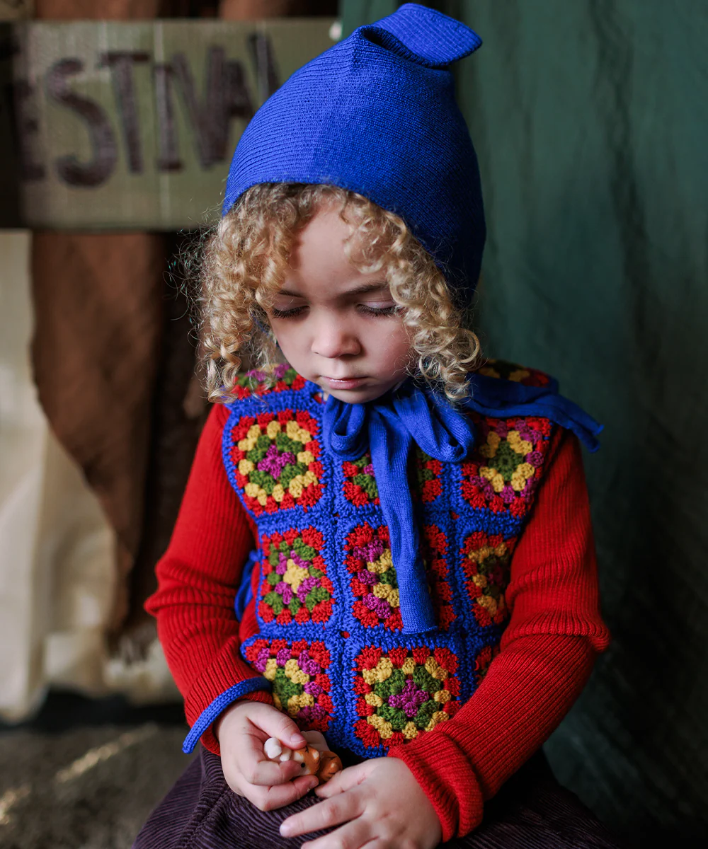 Szydełkowa kamizelka z wełny merino | Sapphire mabli hello berry4