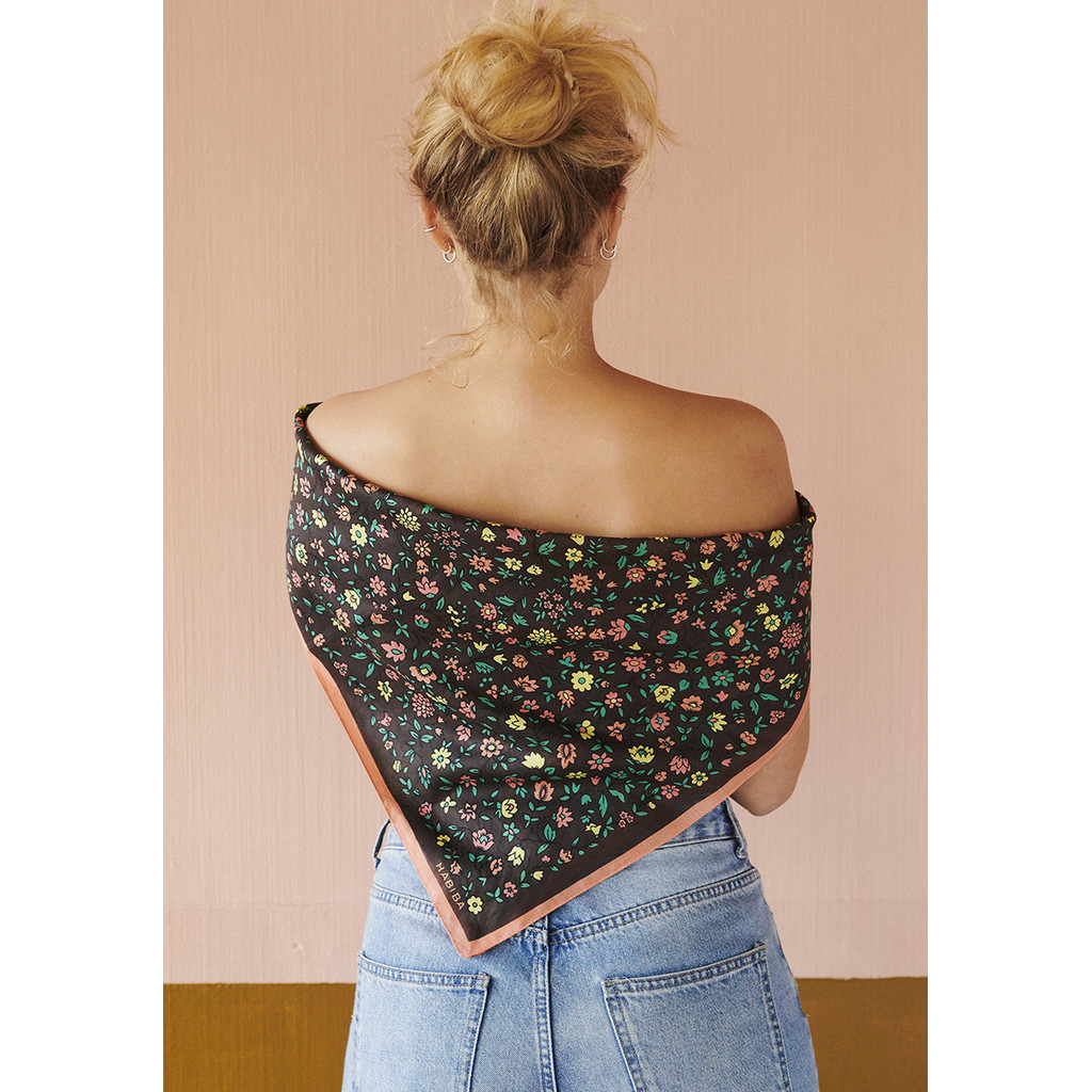 Bawełniana apaszka Hilma | Coffee9