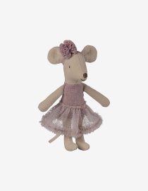 myszka baletnica Maileg maileg little sister mouse myszka Maileg ballerina myszka w tutu Maileg maileg myszka baletnica zabawka Maileg myszka maileg little sister myszka do domku dla lalek Maileg maileg zabawki dla dzieci prezent dla dziecka Maileg myszka w spódniczce tiulowej zabawki w stylu skandynawskim