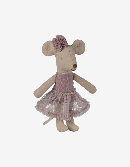 myszka baletnica Maileg maileg little sister mouse myszka Maileg ballerina myszka w tutu Maileg maileg myszka baletnica zabawka Maileg myszka maileg little sister myszka do domku dla lalek Maileg maileg zabawki dla dzieci prezent dla dziecka Maileg myszka w spódniczce tiulowej zabawki w stylu skandynawskim