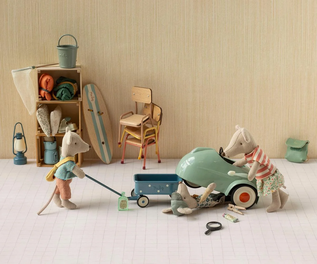 Car, Mouse - Light min
